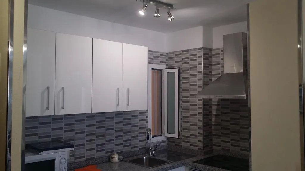 Apartamento Yomely Playa de las Americas  0*, Playa de las Americas (Tenerife) Spain
